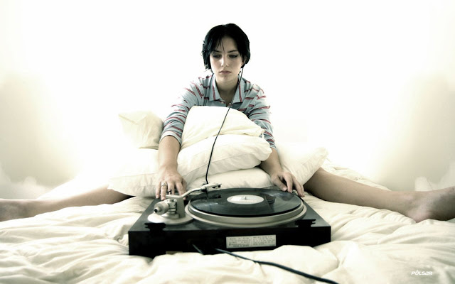 The Rise and Fall of the Bedroom DJ